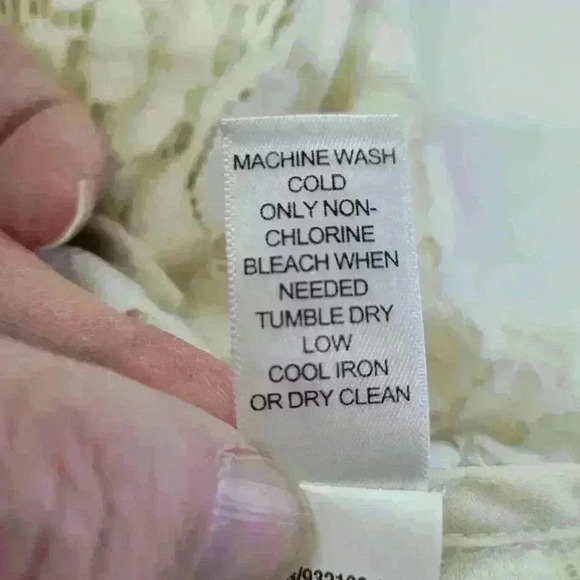 Banana Republic Nylon Solid Tank Tops for Women - Picture 9 of 11